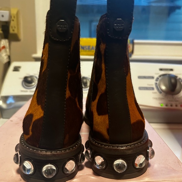 Chelsea Booties - Picture 3 of 6